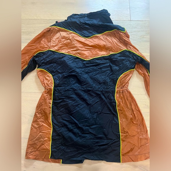 Urban Outfitters Colorblock Windbreaker - Picture 3 of 3